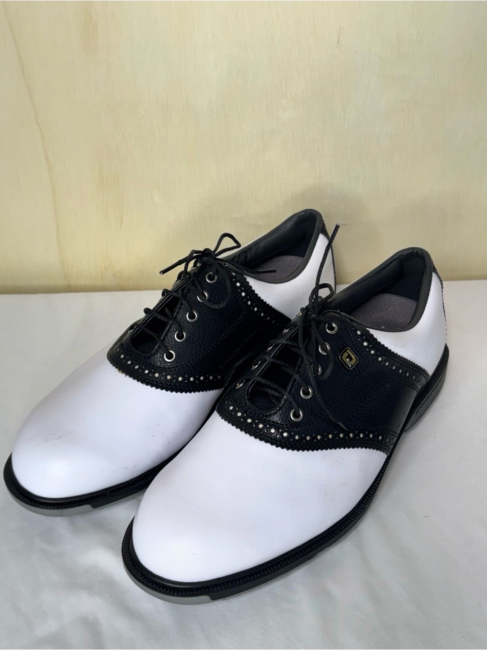 FootJoy Superlites Golf Shoes Womens Size US 8.5 White Black